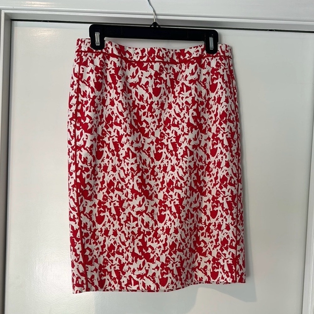 NWT Halogen Red and White Patterned Pencil Skirt